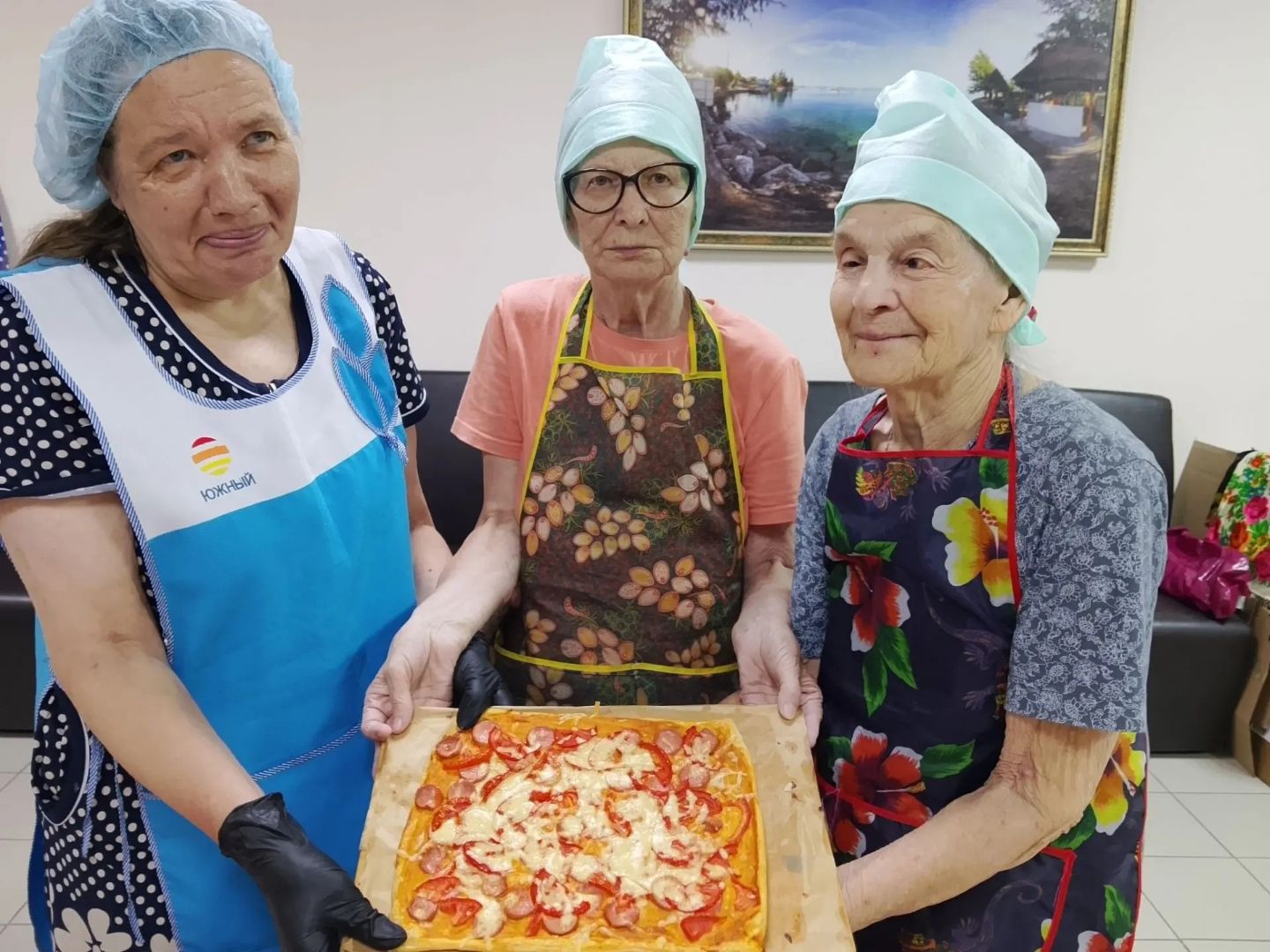 Пицца, которая объединяет: кулинарный челлендж в наших пансионатах для пожилых людей